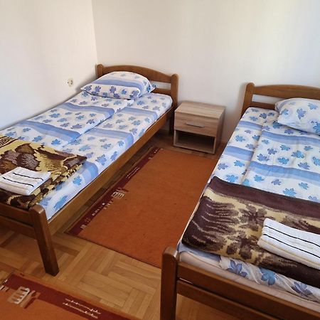 Apartman Vujovic Bileća Buitenkant foto